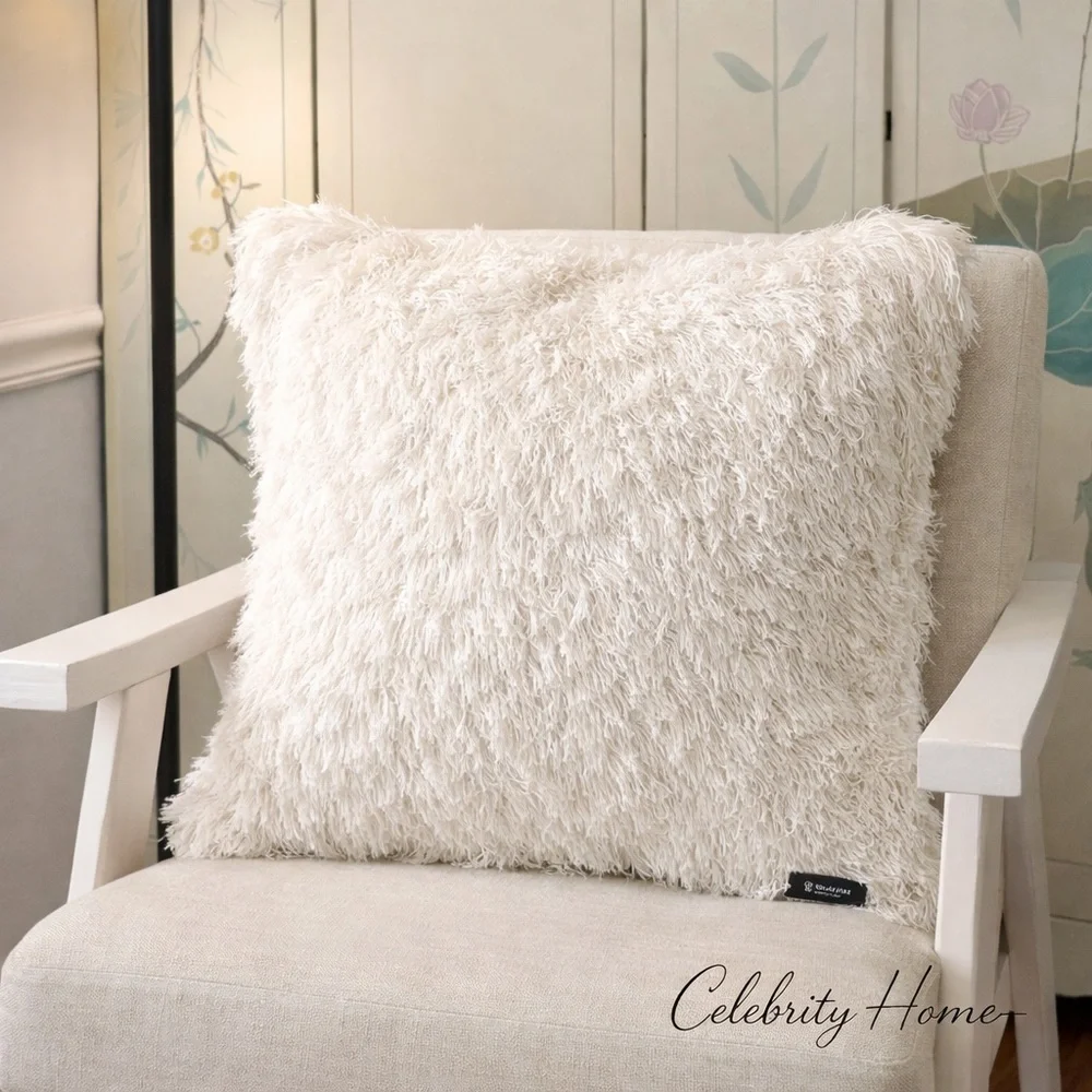 Celebrity Home,Perfect!Stunning Ivory Shag EyelashThrow Pillow 22x22,(MSRP $129) - Picture 1 of 7